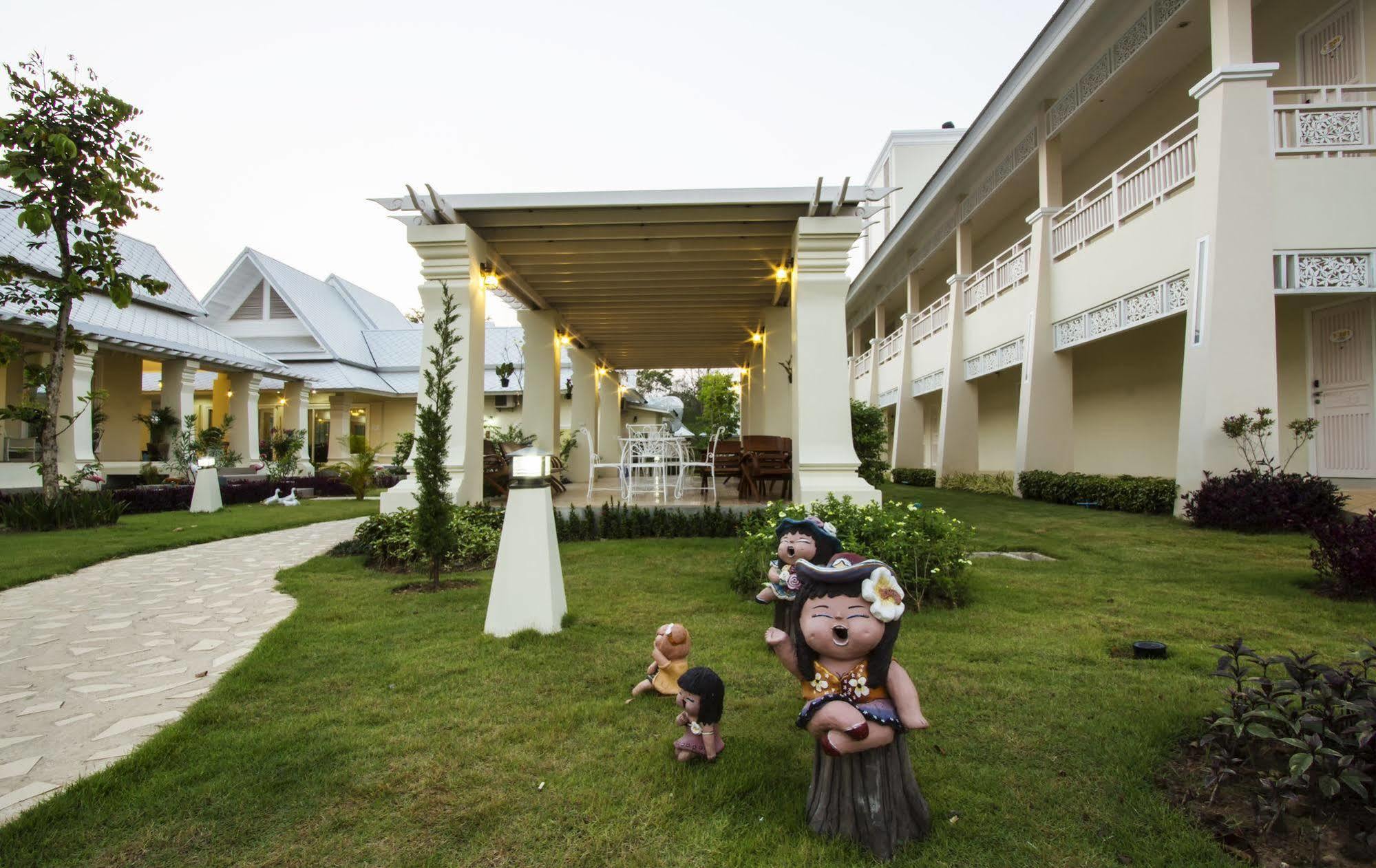 Nantrungjai Boutique Hotel Bagian luar foto